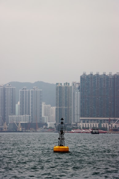一、概述：内存条进口香港的必要性与挑战