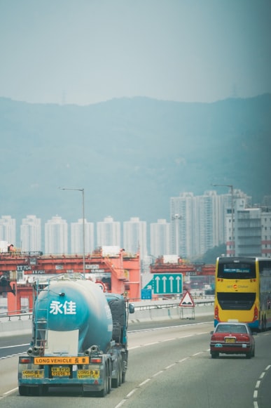 始发地与目的地之间的距离: