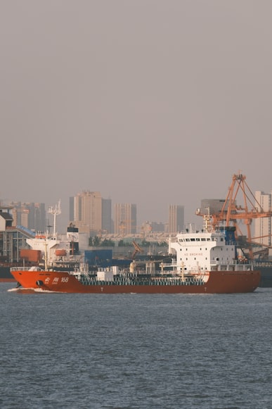 美国手机海运进口香港概述
