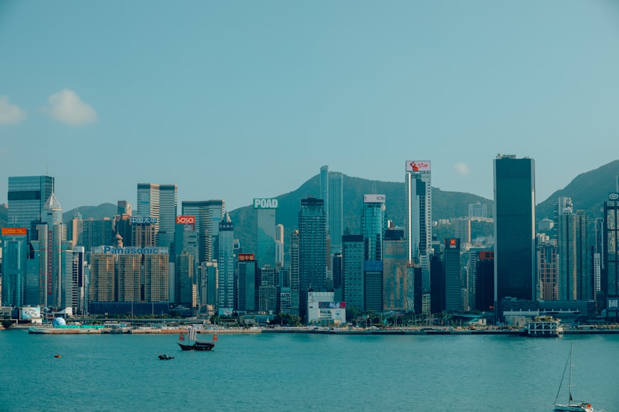 概述：美国硬盘TNT进口香港的背景与意义